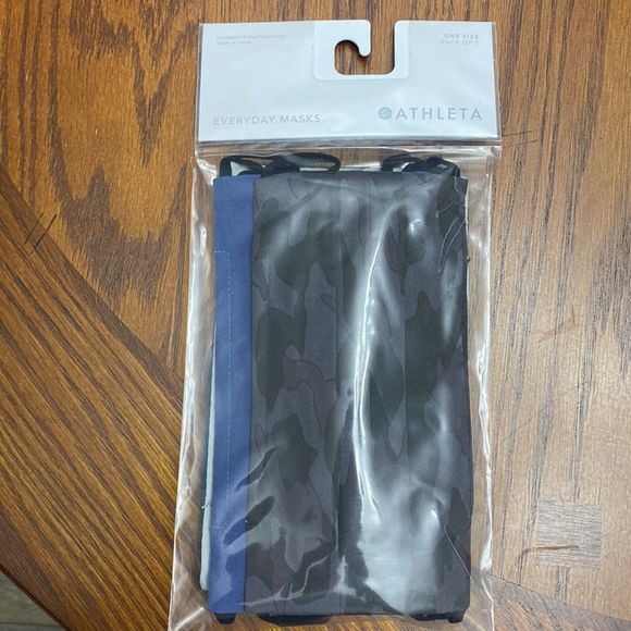 Athleta 5-Pack Everyday Mask - Picture 3 of 6